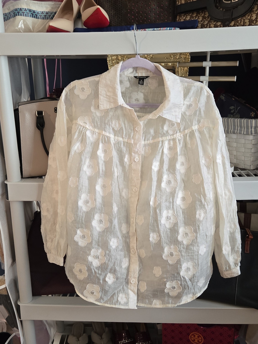 Versona White Floral Embroidered Coquette/Cottagecore Blouse